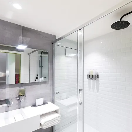 Apartament Exclusive Loft In Le Marais With Ac Paryż